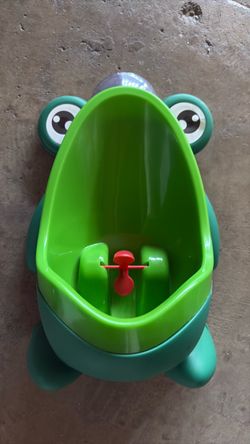 Potty train urinal for boys