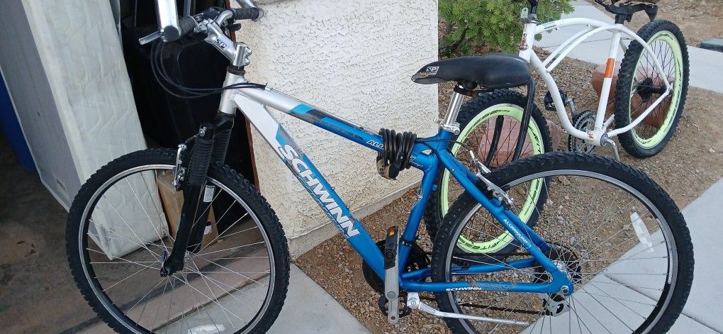 Schiwnn 17speed Mountain Bike  See Description Below 