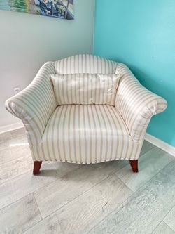 Vintage Silk Upholstered Club Chair – Elegant Cream & Champagne Stripe – Nailhead Detail