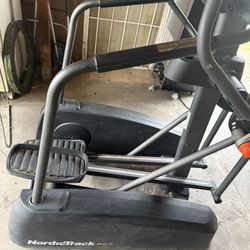 NordicTrack A.C.T Elliptical 