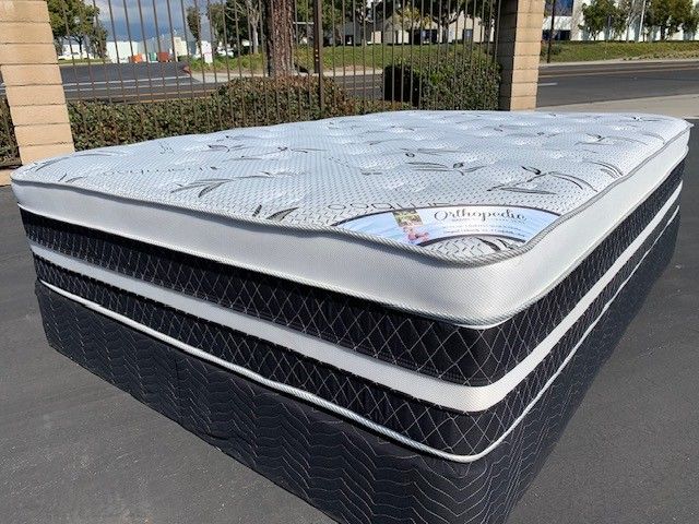 Queen Ortho Bamboo Pillow Top Mattress!•~~~•