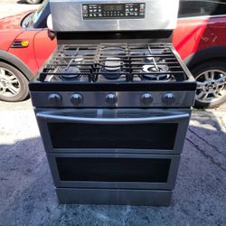 Double Oven Stove Available 