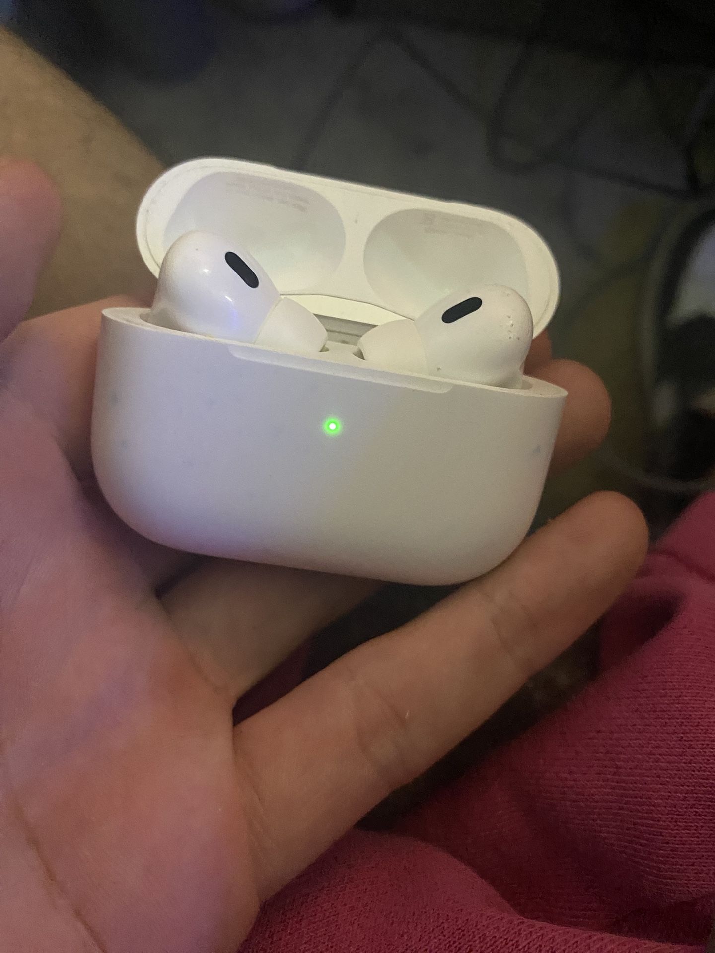 AirPods