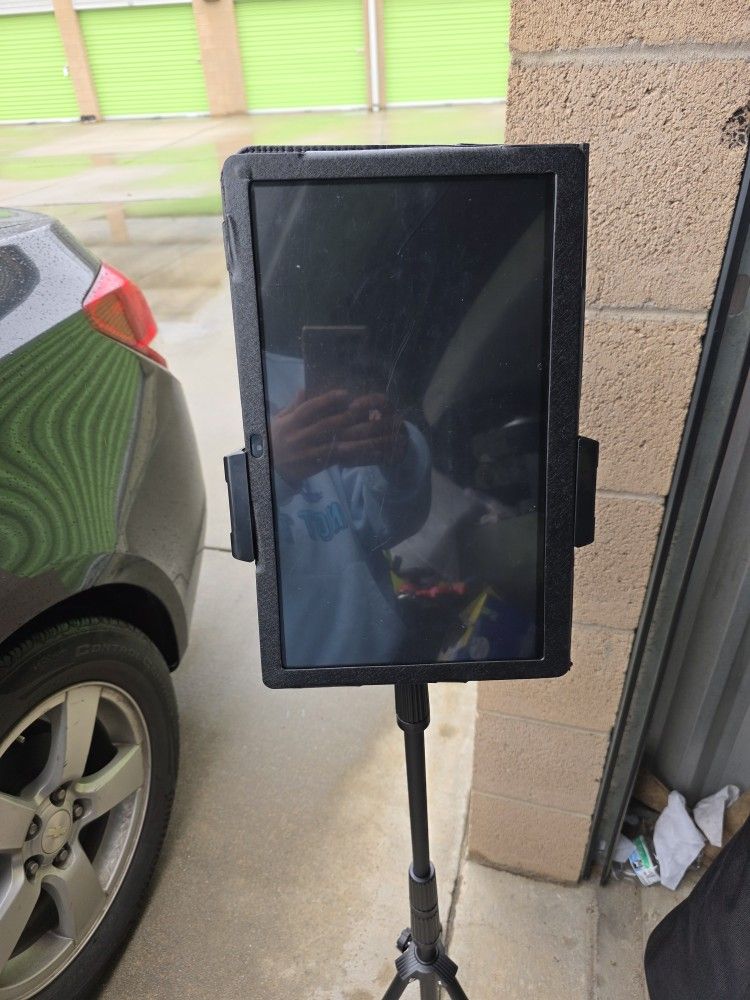 Music Tablet Tripod With Pedal