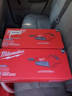 Milwaukee M18 handheld Vacuum