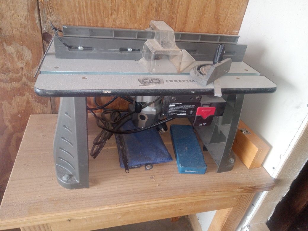 Craftsman Router
