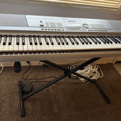 Yamaha keyboard 