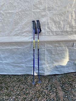 Ski Poles - 121cm