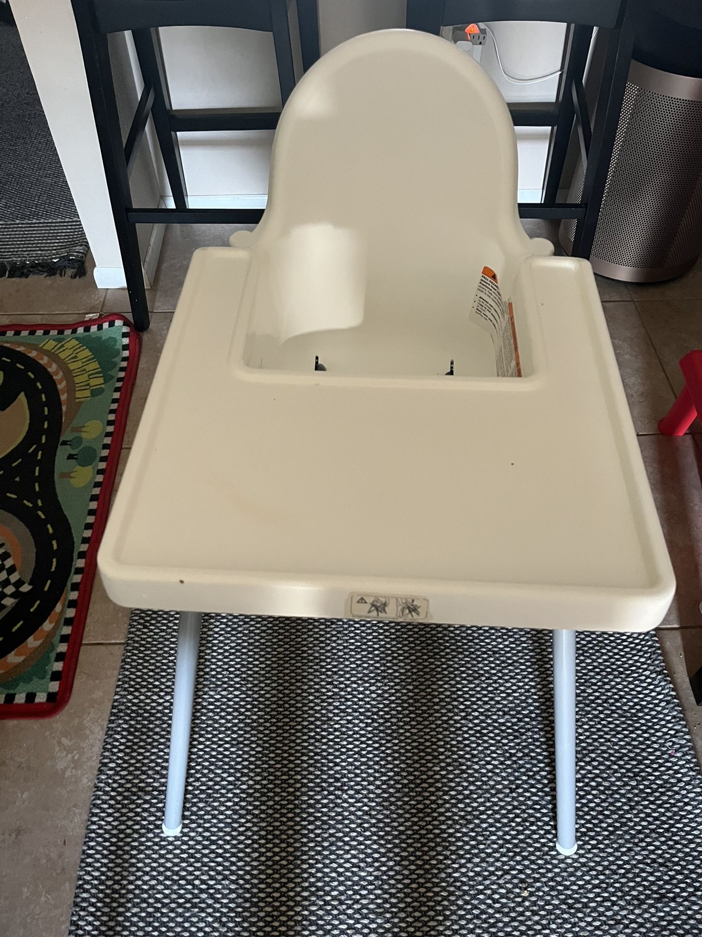 Antilop High Chair