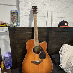 Yamaha Guitar 