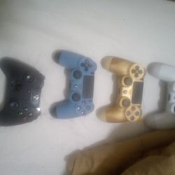 Ps4 And Xbox 1 Contrllres