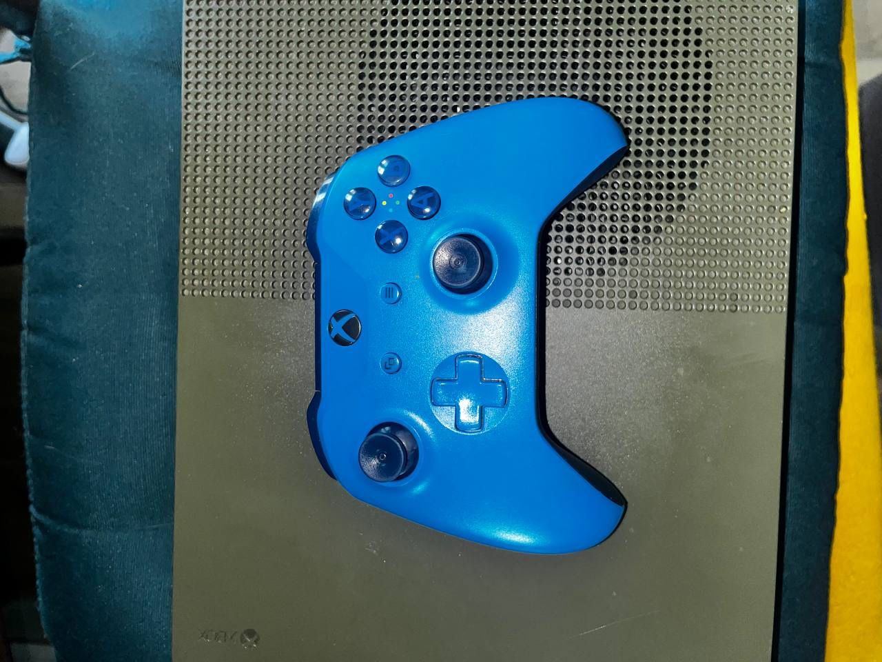 Xbox One S