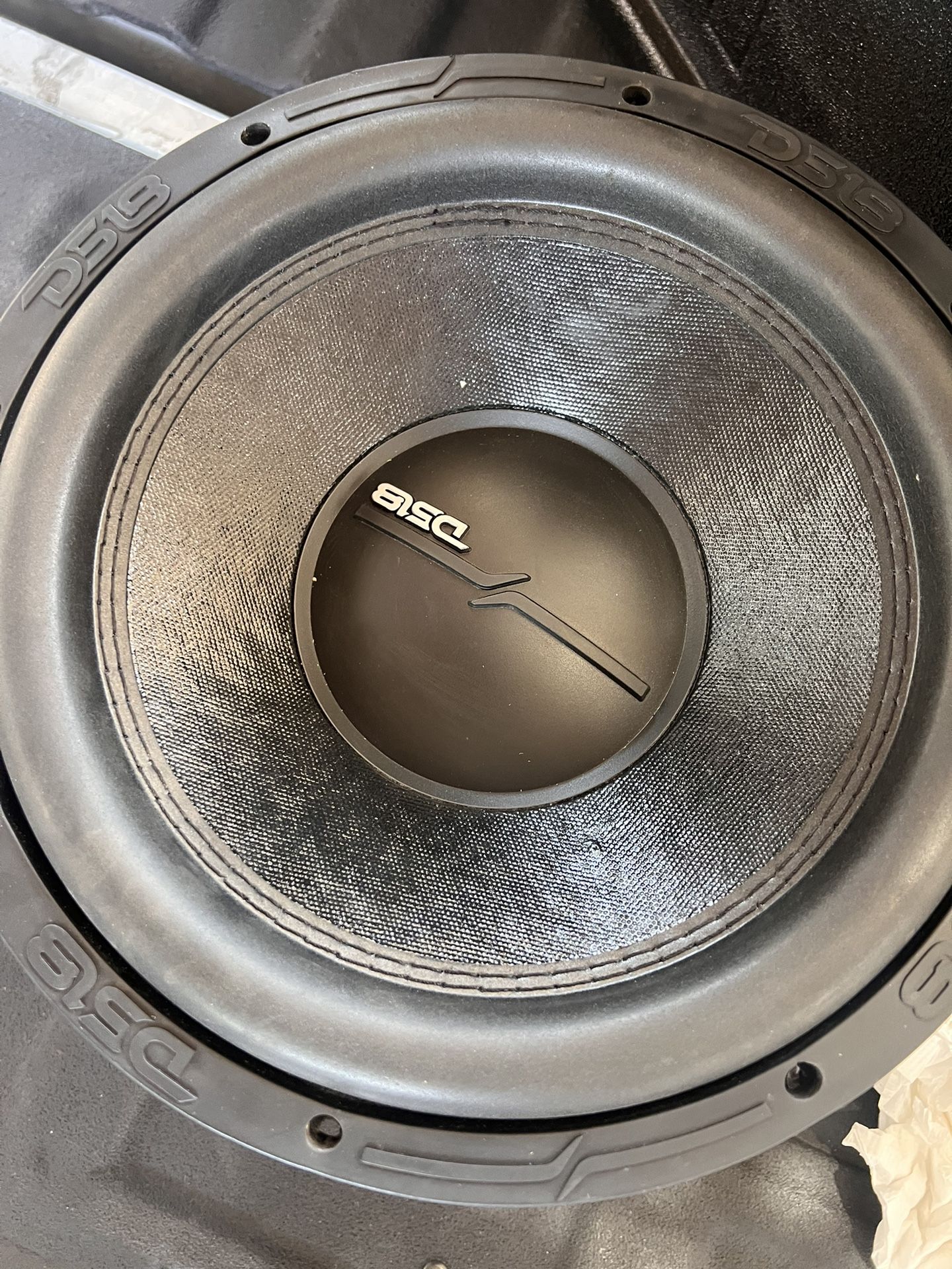 12 Inch Subwoofer And 2 1 Inch Tweeter