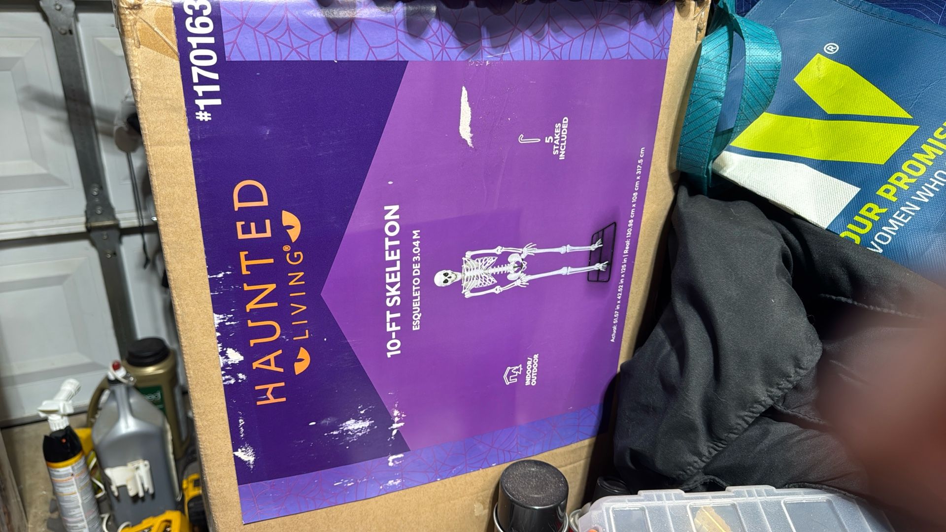 10 Ft Halloween Skeleton NIB