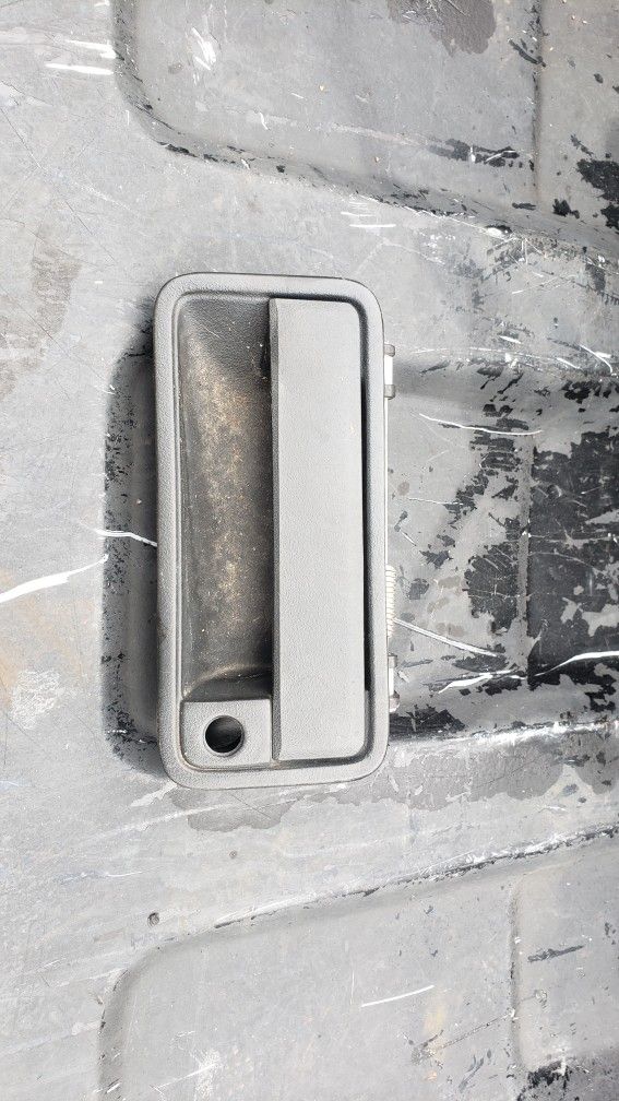 88-98 Chevy Drivers Door Handle