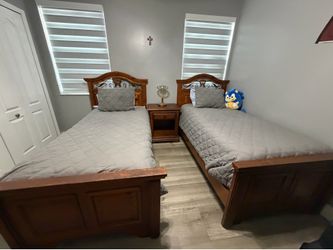 Two Twin Bedroom Set