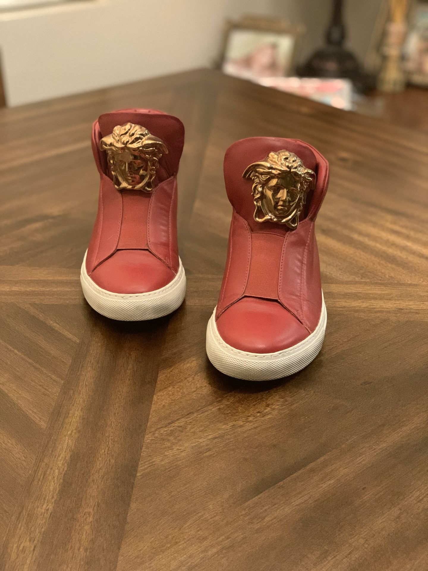 Versace fashionable sneakers red leather