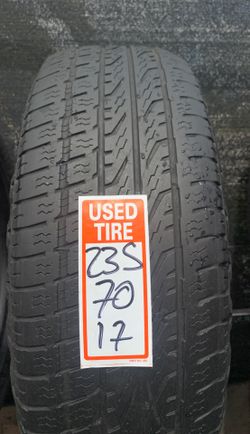 Tires 235/70/17 nitto