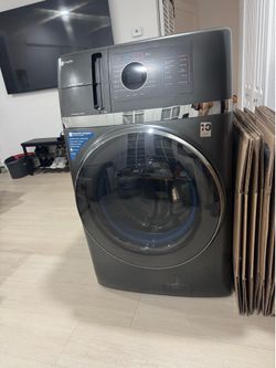 Lavadora y secadora, dos en uno Profile 4.8 cu. ft. Smart UltraFast Electric Washer & Dryer Combo in Carbon Graphite with Ventless Heat Pump Technolog
