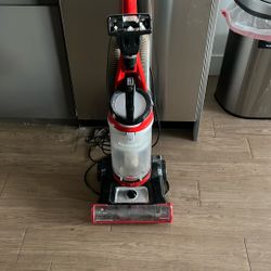Bissell CleanView Vacuum Cleaner