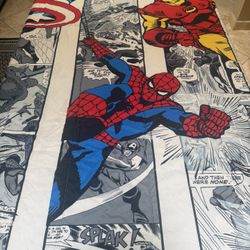 Spider-Man Twin Size Bedding Set - Great Condition 
