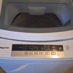Magic Chef 1.7 cu. ft. Top Loading Compact Washer with LED Display, 6 Cycles, Delay Start Feature and 3 Temperature Settings, White

