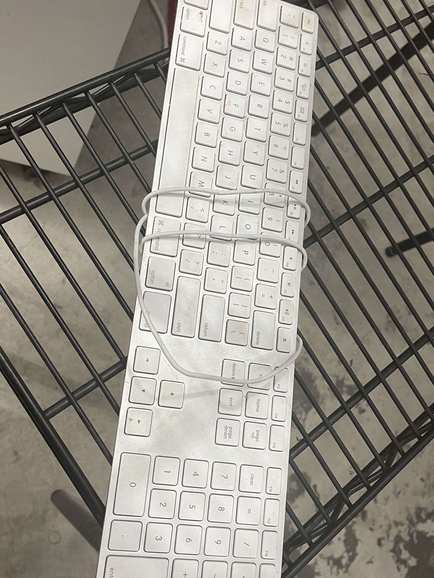 USB Apple Keyboard