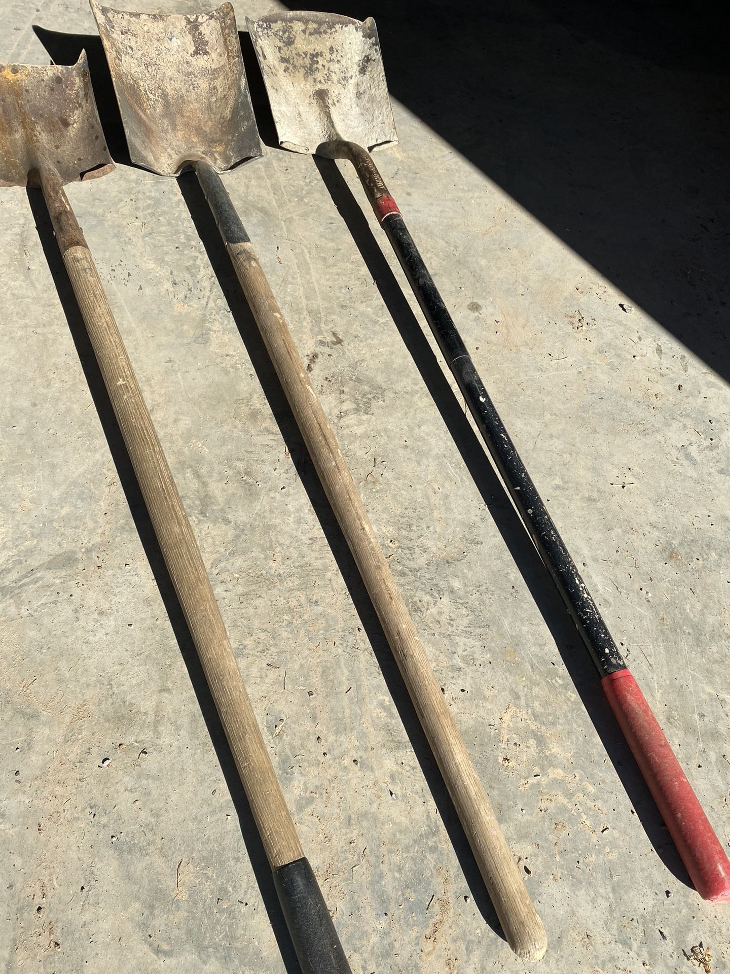 Square Shovels 