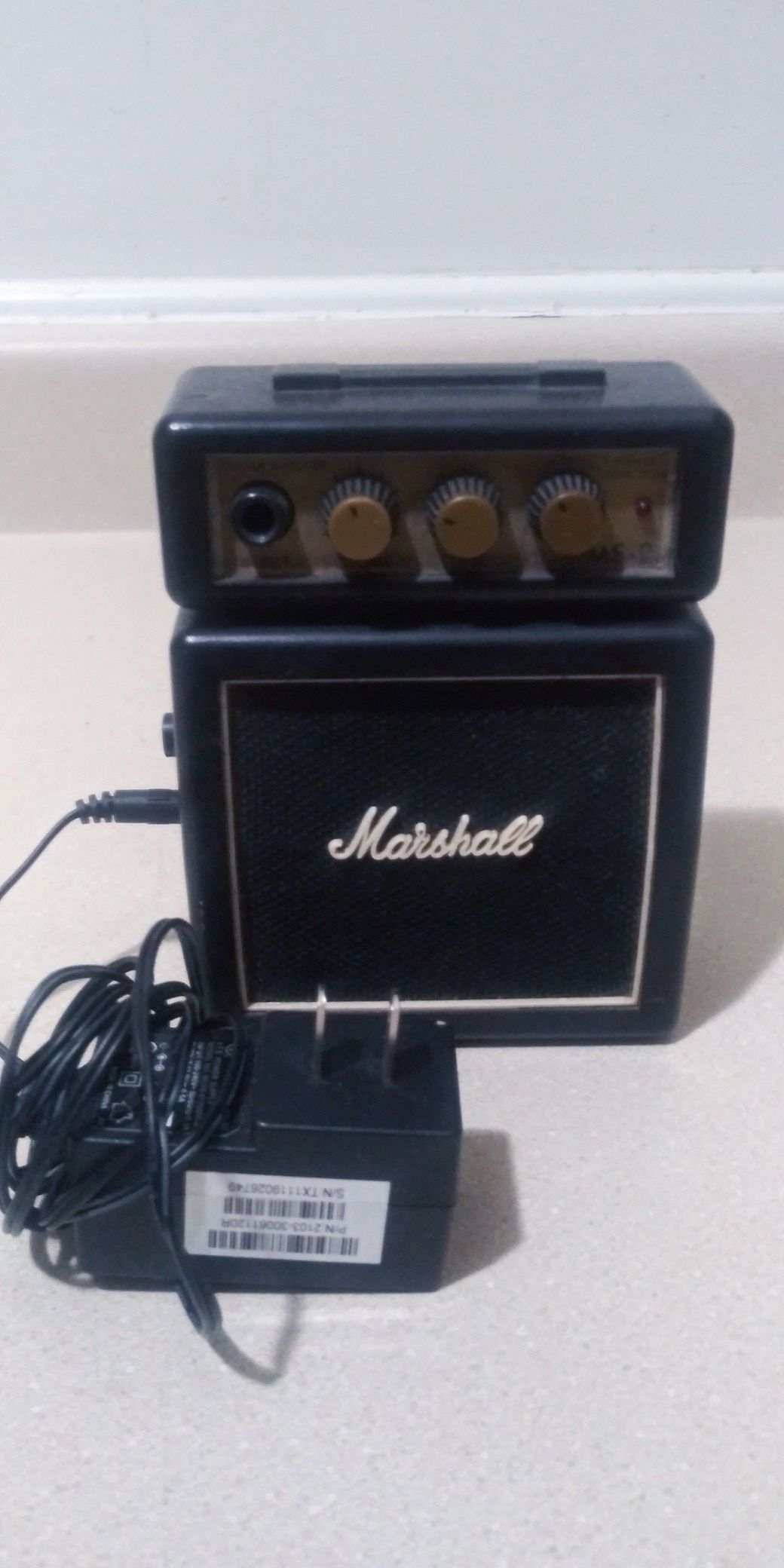 Marshall mini amp