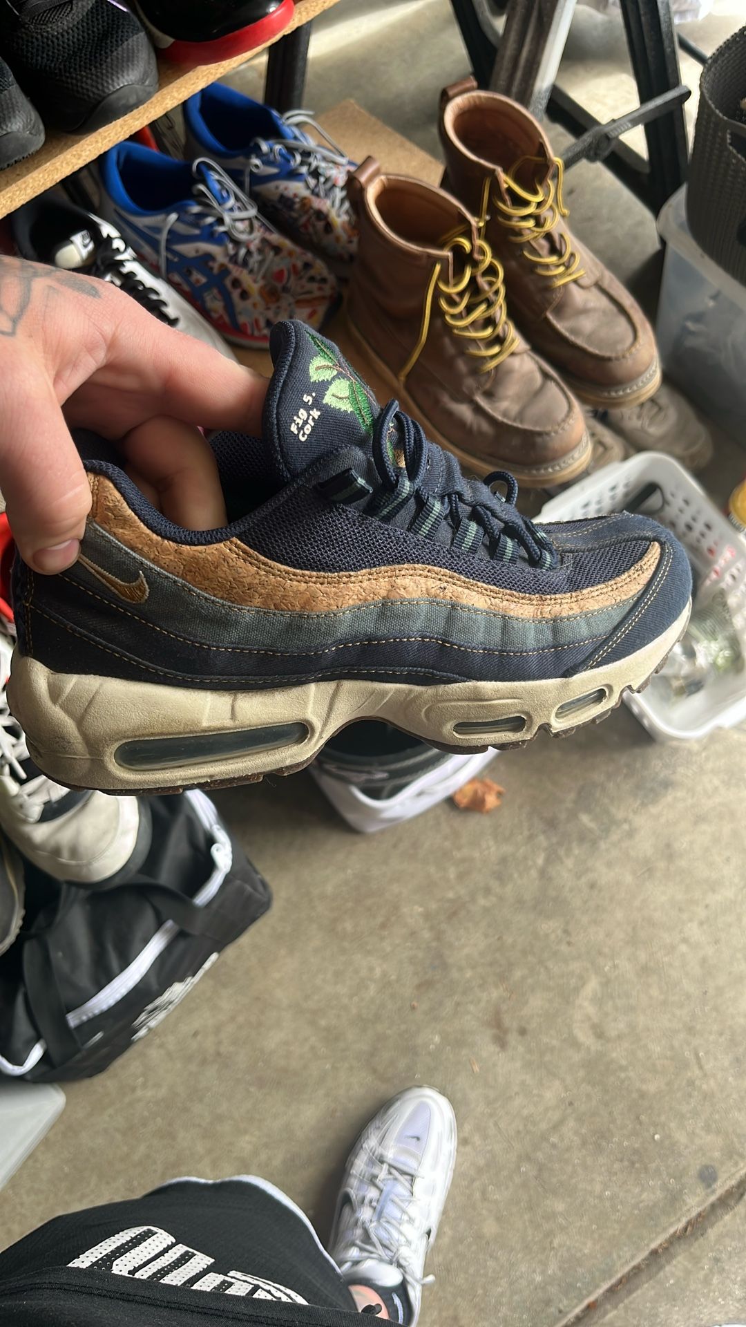 Nike Men’s Size 8