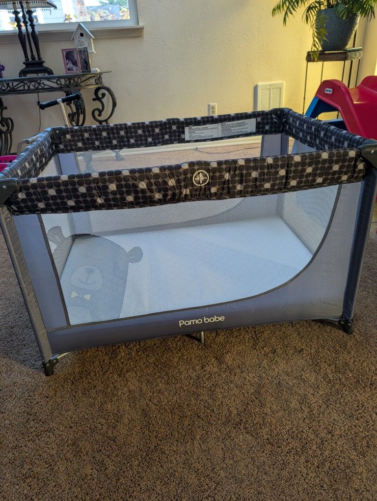 Pack And Play With Waterproof Mattress 