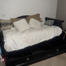 twin size trundle bed
