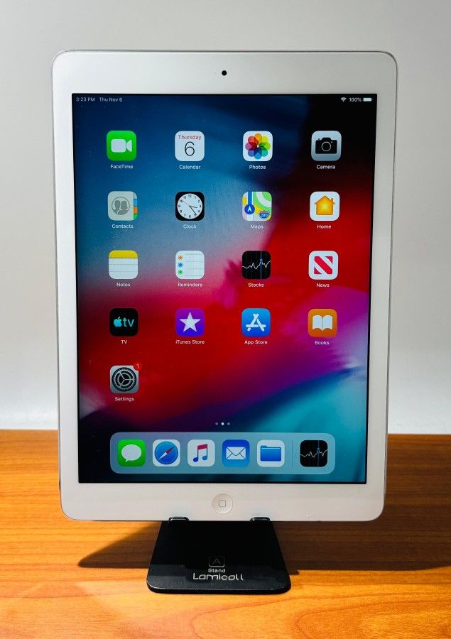 Apple iPad AIR 16GB 9.7” Fully Functional