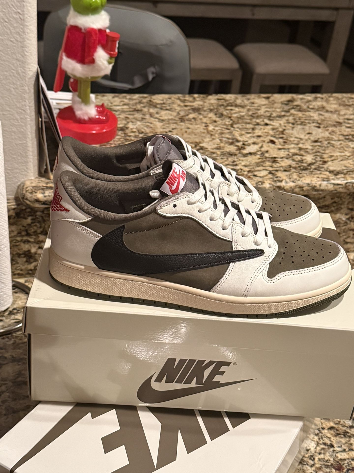 Nike Air Jordan 1 Low Sz 12 Excellent Condition