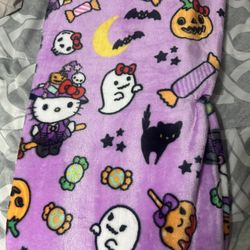 Hello Kitty Halloween Blanket 