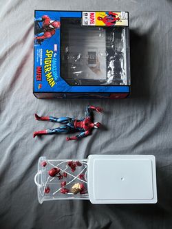 Mafex Amazing Spider-Man Comic Paint Action Figure
