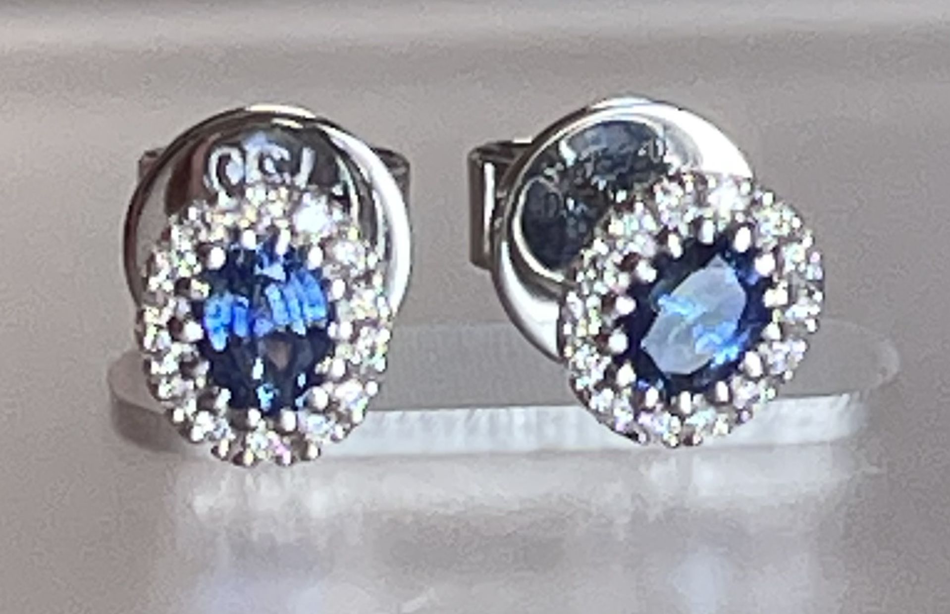 Sapphire And Diamond Earring 