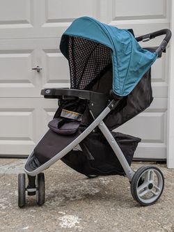 Collapsible Graco Stroller