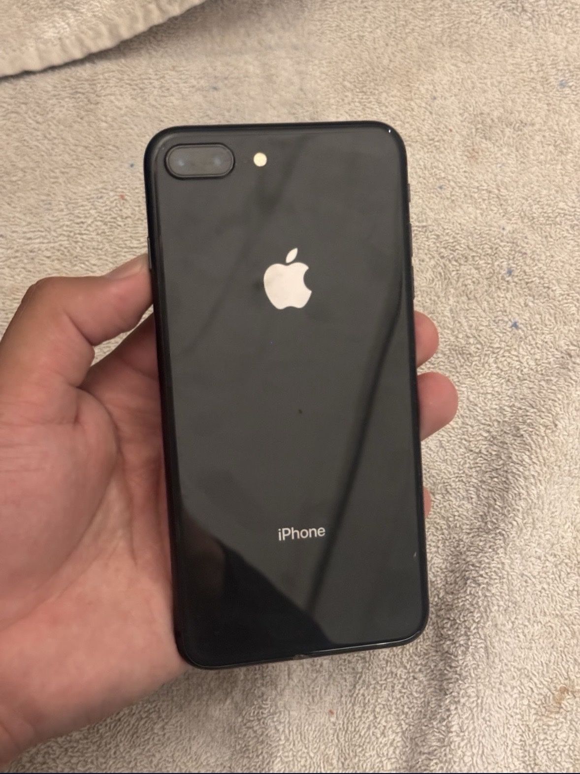 iPhone 8 Plus Unlocked