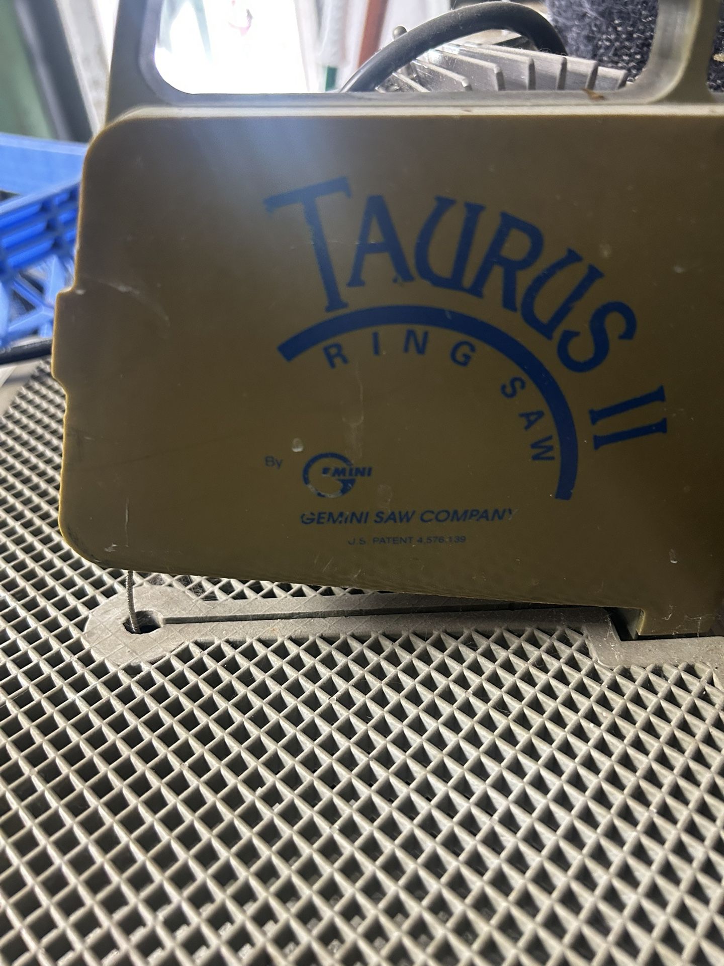 Gemini Taurus 2 Diamond Ring Saw