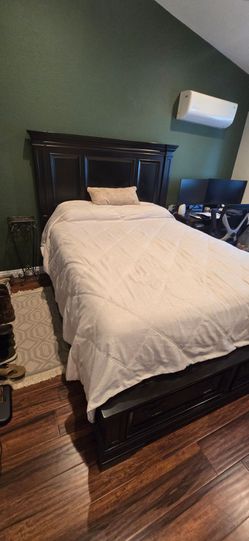 Flex Steel bed room set