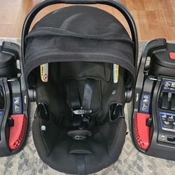 Britax Car Seat And 2 Adjustable Car Seat Bases