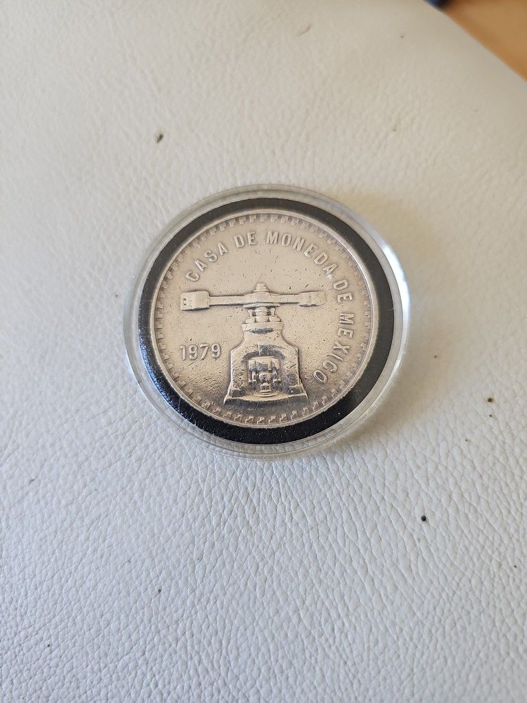 Silver, Moneda de Plata