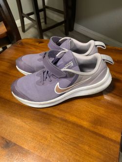 Girls Nike shoes