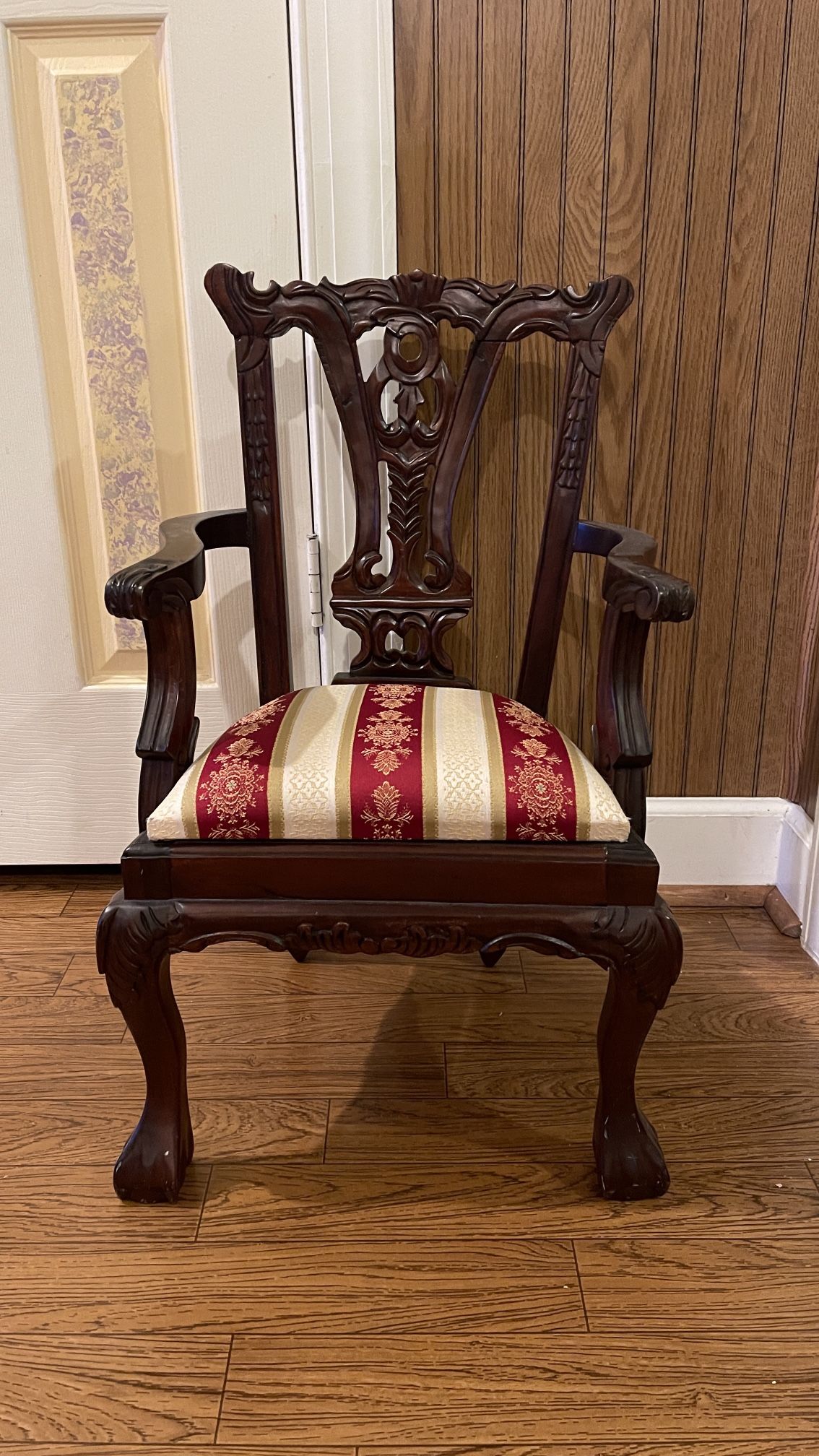 Victorian Style Kids Chair 