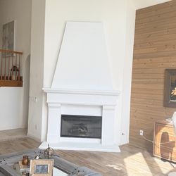 FIREPLACE MANTEL
