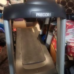 Precor C956 Treadmill