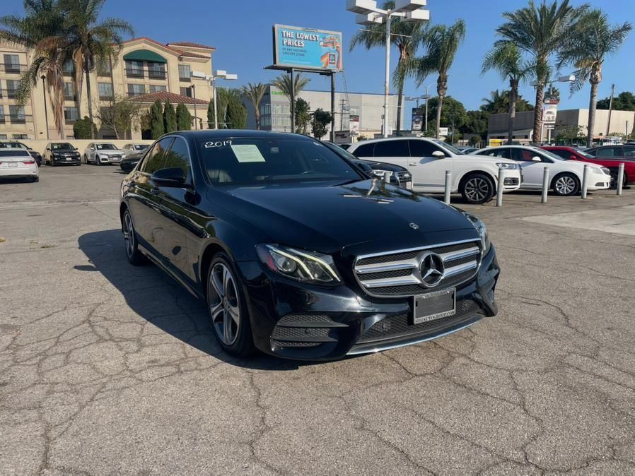 2019 Mercedes-Benz E 300