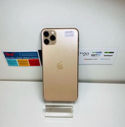 iPhone 11 Pro Max Unlocked EXCLLENT Condition 
