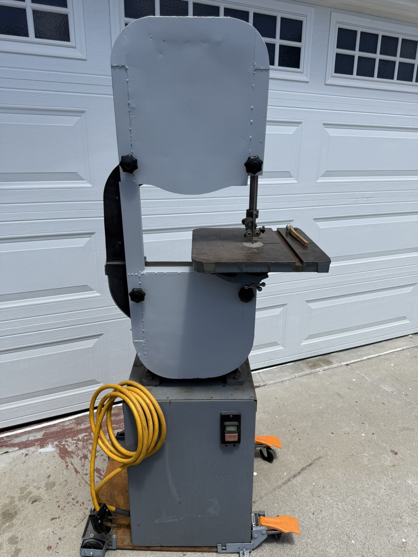 14” Bandsaw
